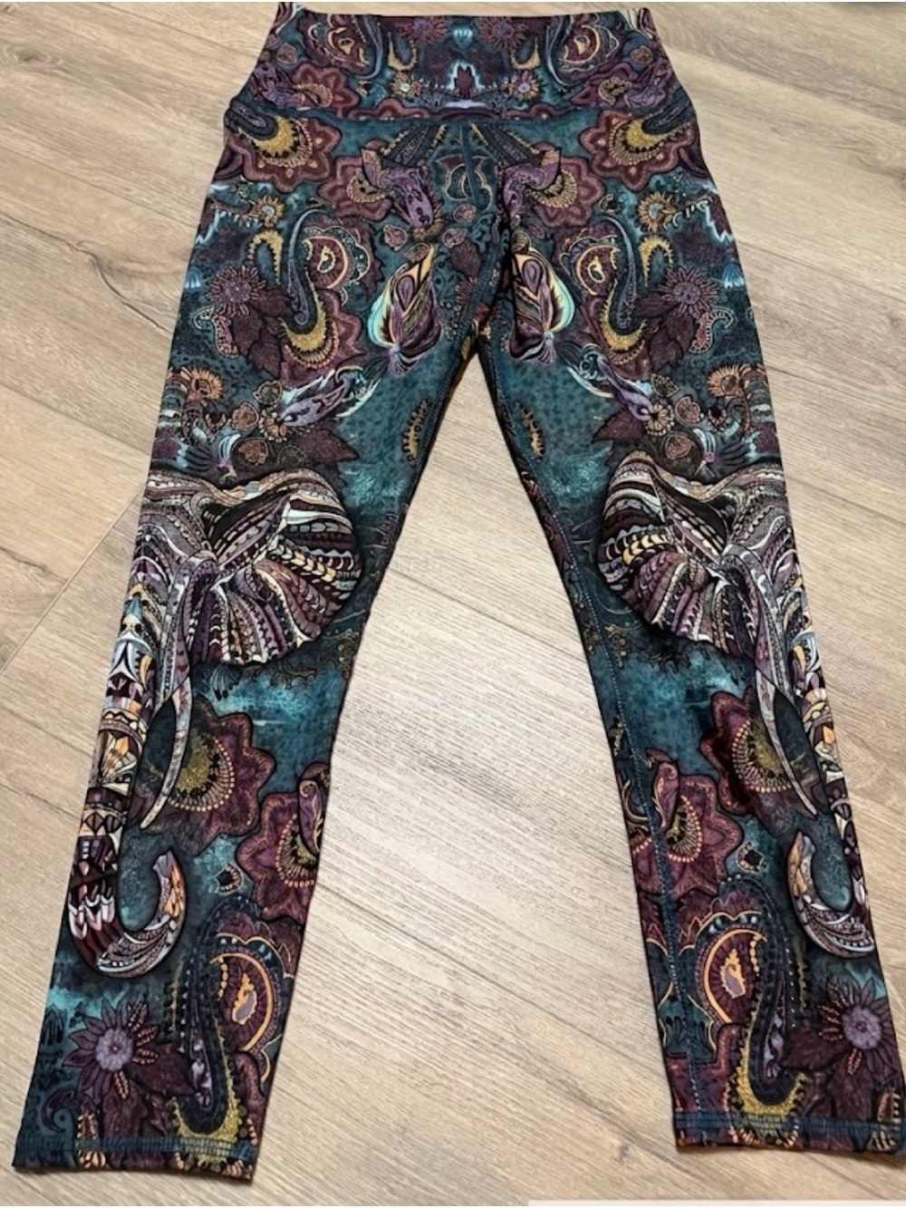 Evolution and Creation Women's Athletic Leggings – Excellent Condition